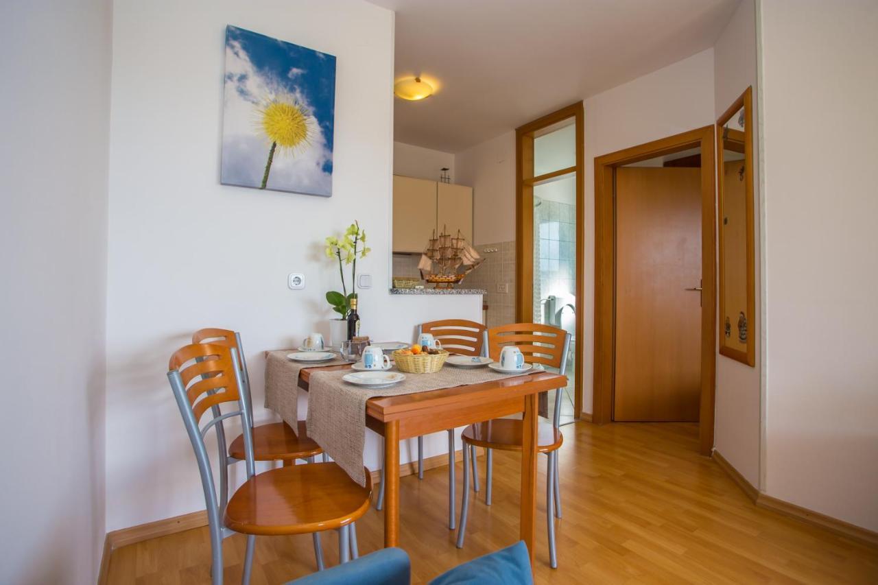 Appartamento Apartman Vlado Orsera Esterno foto